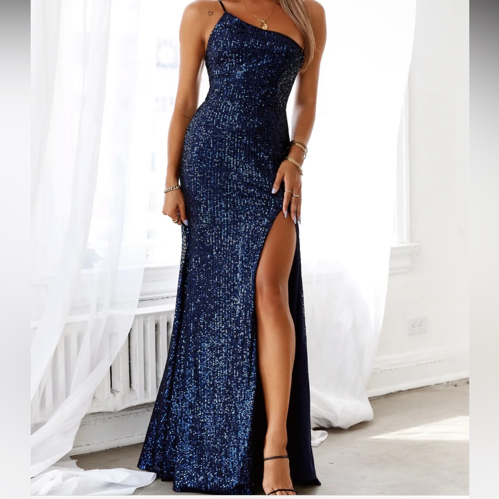 Formal floor length one shoulder dress